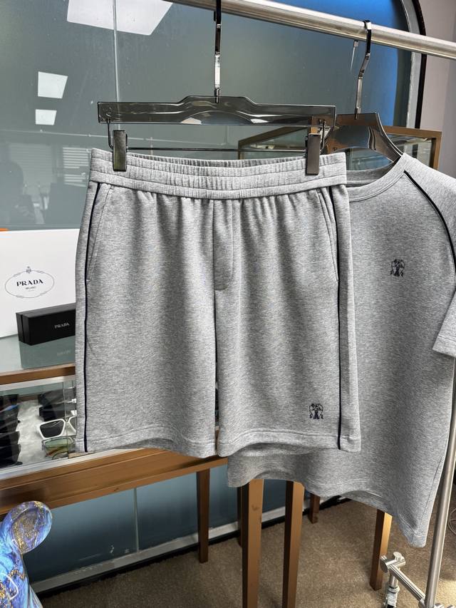 衣服 裤子 25Ss 春夏 Bc最新爆款套装来袭 面料采用空气层双面 原版定制 面料柔软轻盈 吸湿排汗 上身超级舒服 尺码48-56