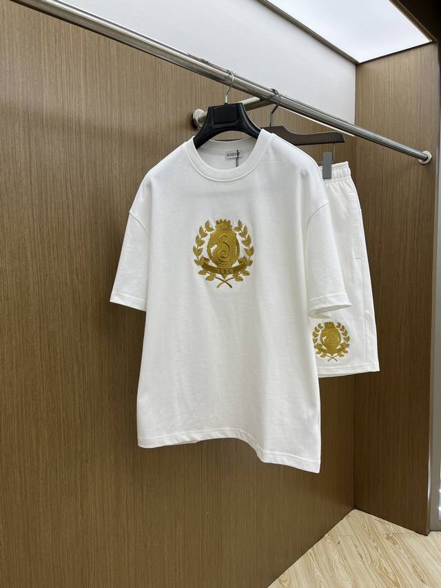 新款 套 Bbr 2540春夏最新款休闲短裤短袖套装 男女款 贸易公司渠道稀出 同步官网发售 基本每一季都会有它的背影所在 期待着所有潮男潮女们的演绎 此款选用