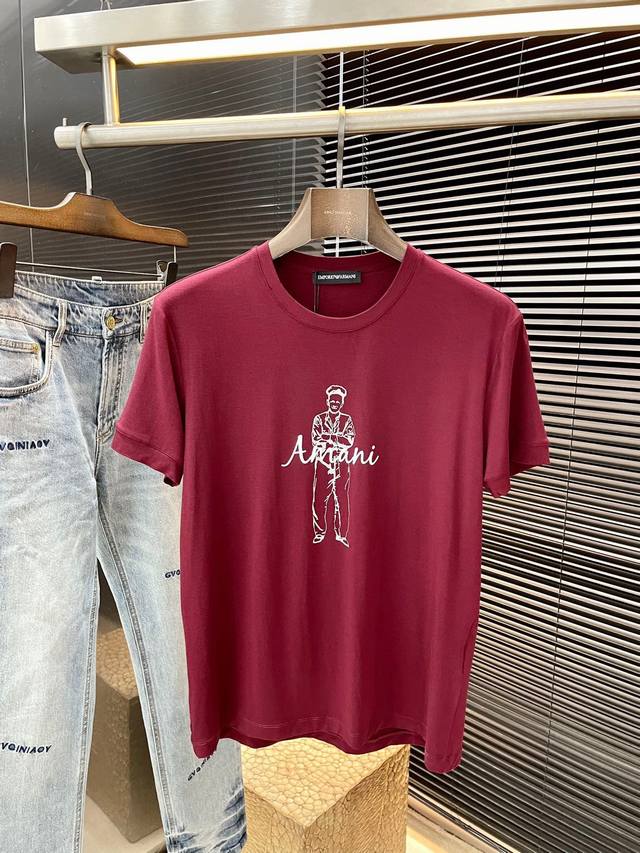 Emporioarmin- 阿玛尼 系列 Vip高级定制 2025春夏季新款短袖 百搭款式 任何人都可以轻松驾驭 面料全订制 高定一等品粘纤面料 面料手感柔软