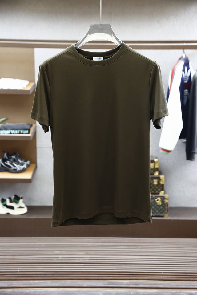prada 杰尼亚2025新款 春夏新款短袖 面料控必入款-采用进口高密度皮专柜定制皮马棉 质地温儒柔软 细腻柔软 上身自然是舒适 吸汗柔软细腻 不变形不起球