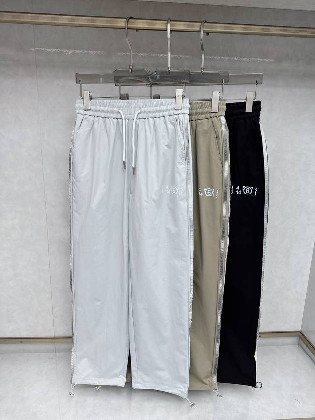 马吉拉 2025春夏最新休闲裤专柜1:1顶级复刻 全品相 潮人必备单品 懂货的老铁赶紧下手 尺码 M~3Xl