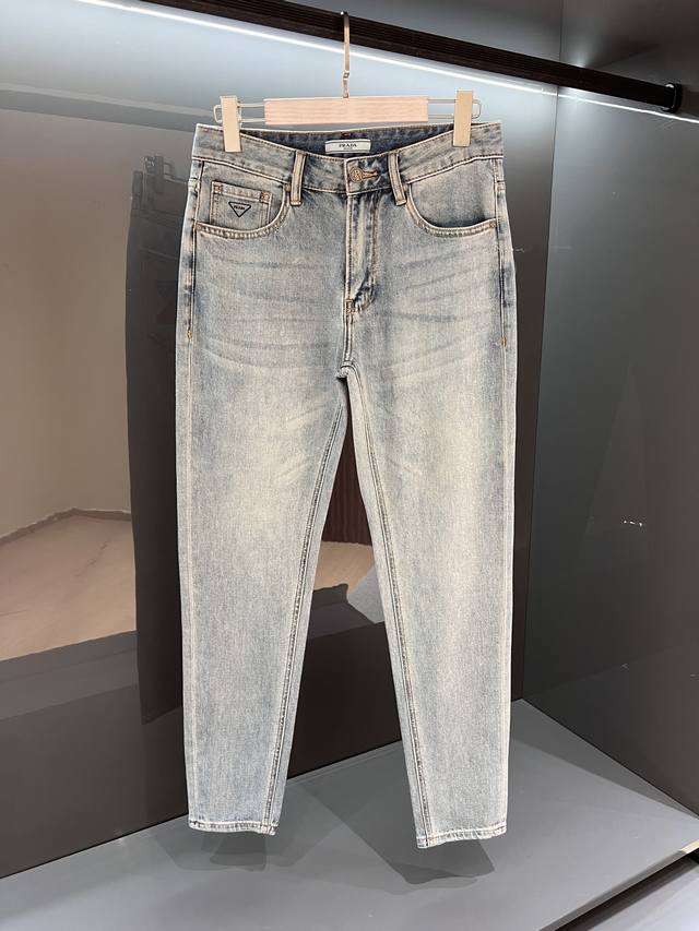 新品 2025Ss春夏新品 pr 经典五袋牛仔裤 代工厂p出品 春夏新品 日本丹宁牛仔布 质地柔韧有型 穿着舒适 裤型很赞 重工洗水 手工打磨纹理 呈现自然做旧