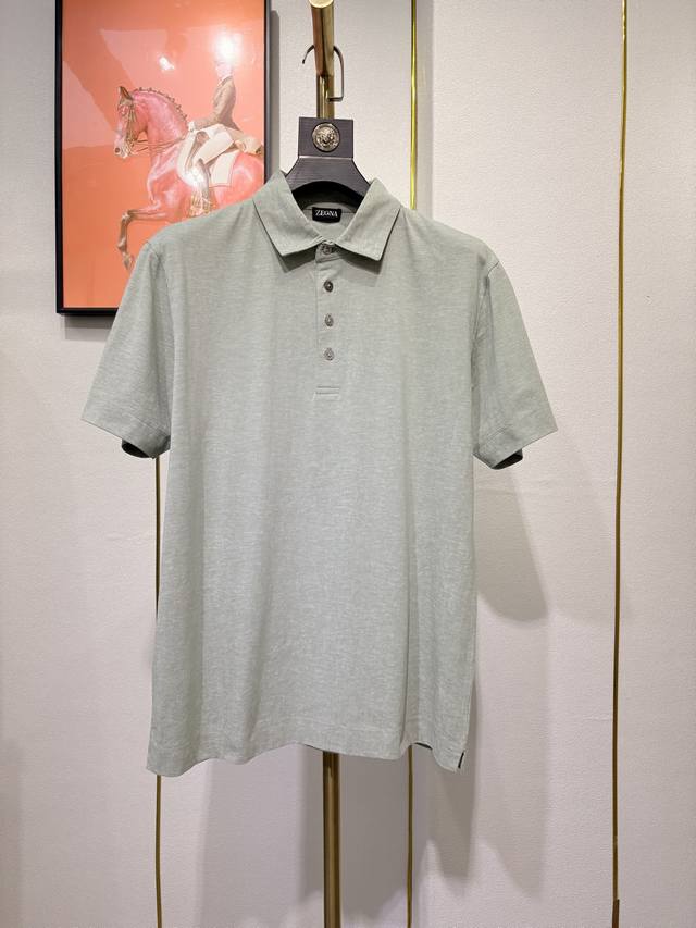 Zegna 杰尼亚新款商务休闲polo短袖T恤 定制进口原版面料 款式简洁 细节高级 凸显穿着者出众气质 亲肤透气性好 上身挺括有型 略微小色差 已实物为准 颜