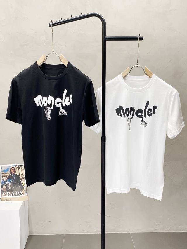 Moncler蒙口独家专供新款原单男士休闲短袖 高端 高端版本 时尚百搭爆款进口面料 手感超柔软细腻 穿着亲肤舒适 高端精品 代工厂p精细做工 上身非常赞 男士