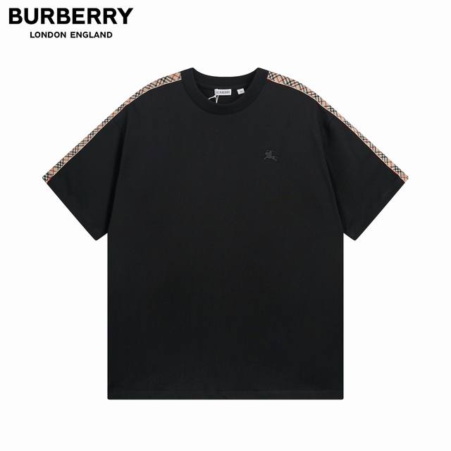 细节图 顶级版本.官网品质 #Burberry巴宝莉经典格纹织带拉肩战马刺绣短袖T恤#官方原版一比一复刻 面料采用Bur定制平织棉 舒适透气不变形 进口田岛刺绣