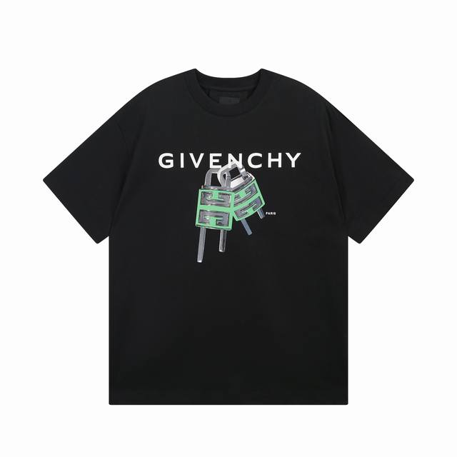 细节图 顶级版本 #Givenchy#纪梵希.25Ss经典锁头印花短袖T恤 面料采用定制Giv全棉双纱面料 克重260G 手感松软细腻扎实 舒适透气不易变形 螺