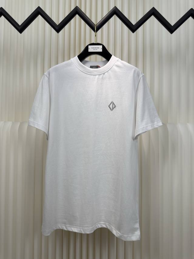 迪奥Dior Diamond 印花短袖 正品开版-实体柜台-顶奢品质 秒杀市面一切版 定制柔绒棉质平纹织料 手感柔软 舒适亲肤 胸前饰以反光 Dior Diam