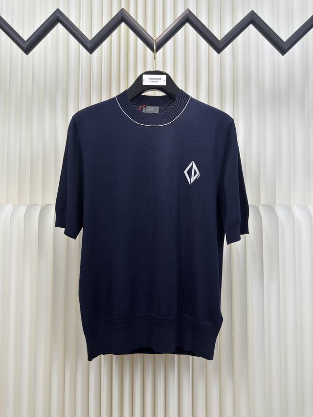 迪奥Dior Diamond 刺绣针织短袖 正品开版-实体柜台-顶奢品质 秒杀市面一切版 定织定染丝韵臻柔针织料 胸前饰以Dior Diamond 凸印标志作点