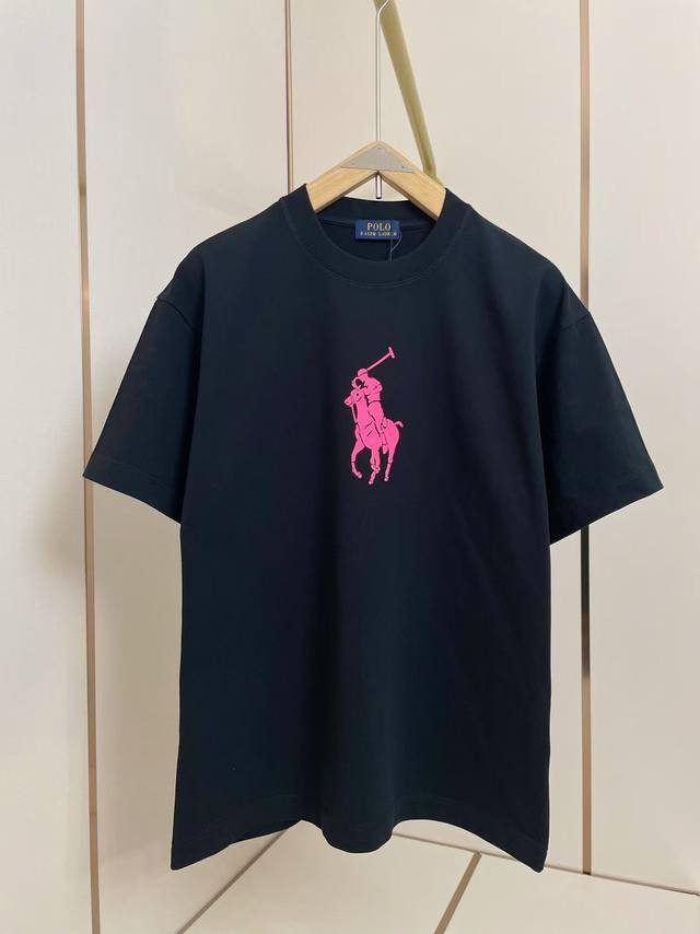 拉夫劳伦 pink pony 慈善限定款 今年主题硅胶粉色马标 休闲随意搭配 肩部通肩压条 280克纯棉面料舒适透气 黑白双色 男女同款 码数S-Xxl