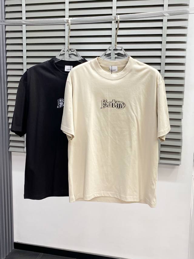 Burberry巴宝莉独家专供新款男士休闲短袖 高端定制 高端版本 时尚百搭爆款进口面料 手感超柔软细腻 穿着亲肤舒适 高端精品 代工厂p精细做工 上身非常赞