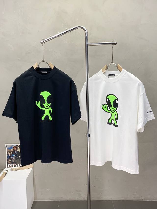 Balenciga巴黎世家独家专供新款原单男士休闲短袖 高端定制 高版本 时尚百搭爆款进口面料 手感超柔软细腻 穿着亲肤舒适 高端精品 代工厂p精细做工 上身非