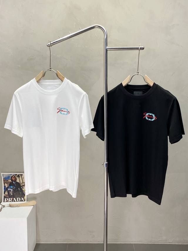 Givenchy纪梵希独家专供新款原单男士休闲短袖 高端定制 高端版本 时尚百搭爆款进口面料 手感超柔软细腻 穿着亲肤舒适 高端精品 代工厂p精细做工 上身非常