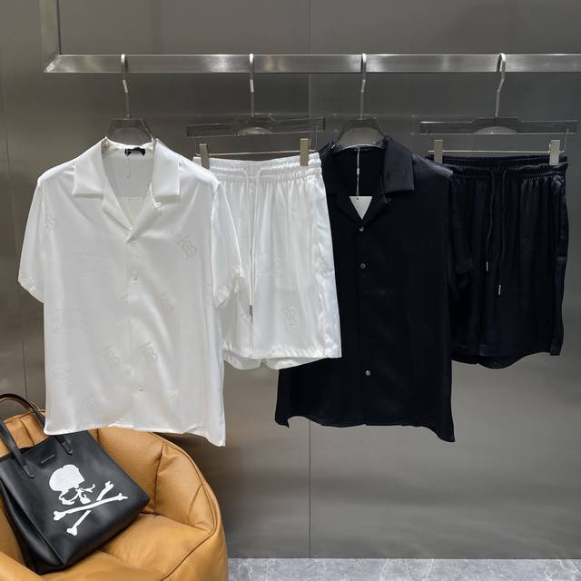 巴家 休闲睡衣套装 高订天绸丝面料升级工艺升级 家居服 高定俄罗丝面料亲肤轻柔舒适 家居必备 真丝产品切勿机洗 建议 手洗或者洗衣袋洗 码数 M-3Xl 隔天