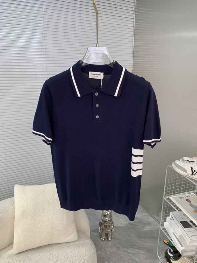 Tb汤姆布朗 Thom Browne 汤姆布朗 四杠针织polo衫 升级 灵感源自八十年代复古 原版面料 官方同款 polo衫 定制 网纱毛衣针织面料 手感非常