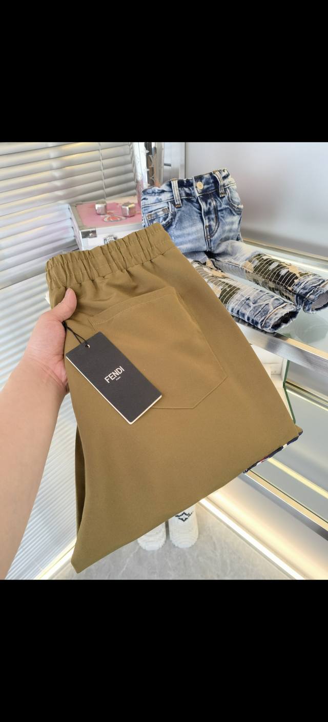 Fendi*芬迪- 春季最新休闲裤专柜1:1顶级复刻 全品相 潮人必备单品 懂货的老铁赶紧下手 尺码.M-4Xl