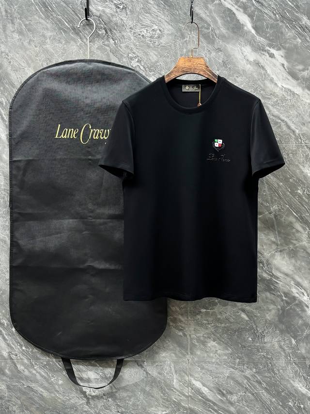 Lp# 2025春夏新款首发专柜最新款短袖圆领T恤 高端订制 设计前卫时尚 品牌Logo重工艺设计 高端定制230克面料.手感柔软.穿着舒适.专柜级别精致车线.