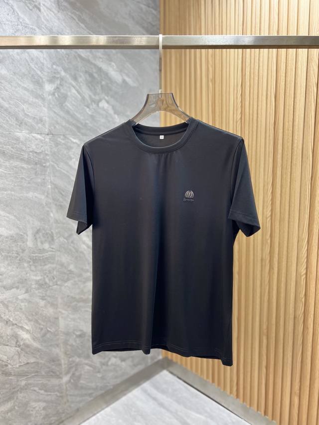 Lv 路易威登 2025年春夏新品上新 三标齐全 丝光棉圆领短袖T恤 好货不用过多介绍 看细节 专柜码数 M-6Xl 175 140建议Xl 修身版型