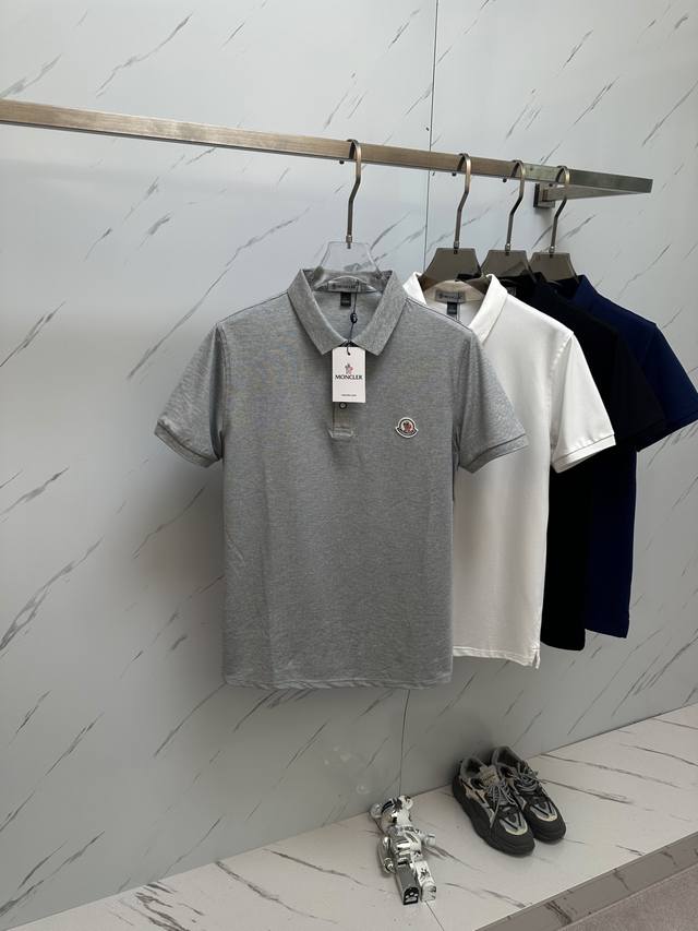 蒙口Moncler 最新最顶级版本polo衫短袖 最顶级的品质.玉蚕丝 顶级制作工艺进口面料 专柜款独特设计 采用进口高端订制进口手感一流 码数 M 4Xl