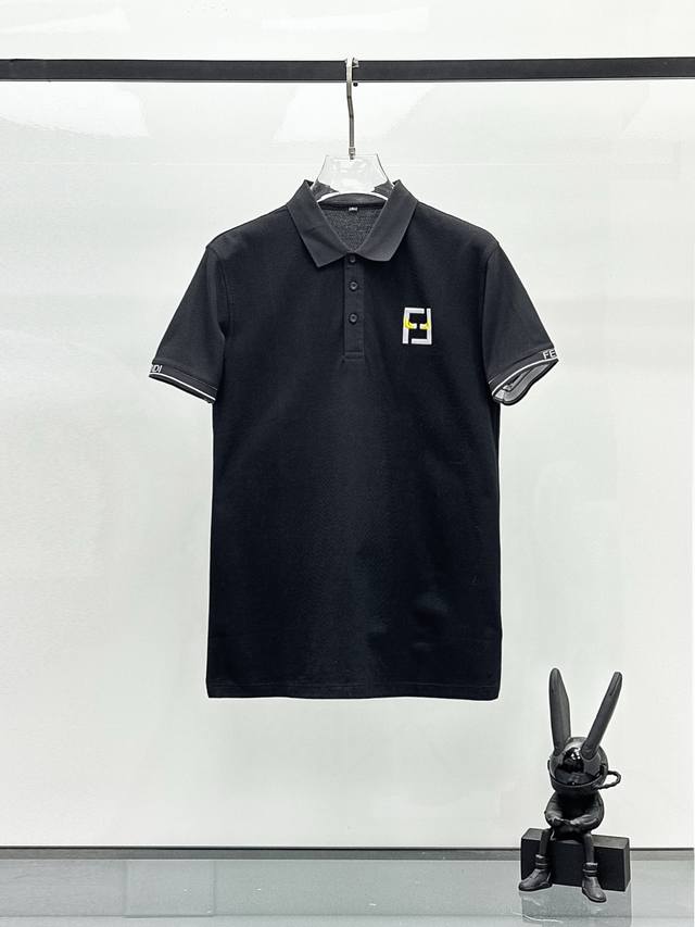 芬迪 高端商务 白领 单位人士必入单品 无痕压胶冰丝休闲商务短袖polo 科技面料 冰丝无痕 体感非常棒 手感顺滑质感很棒 弹性好 无任何束缚感 面料自带透气网