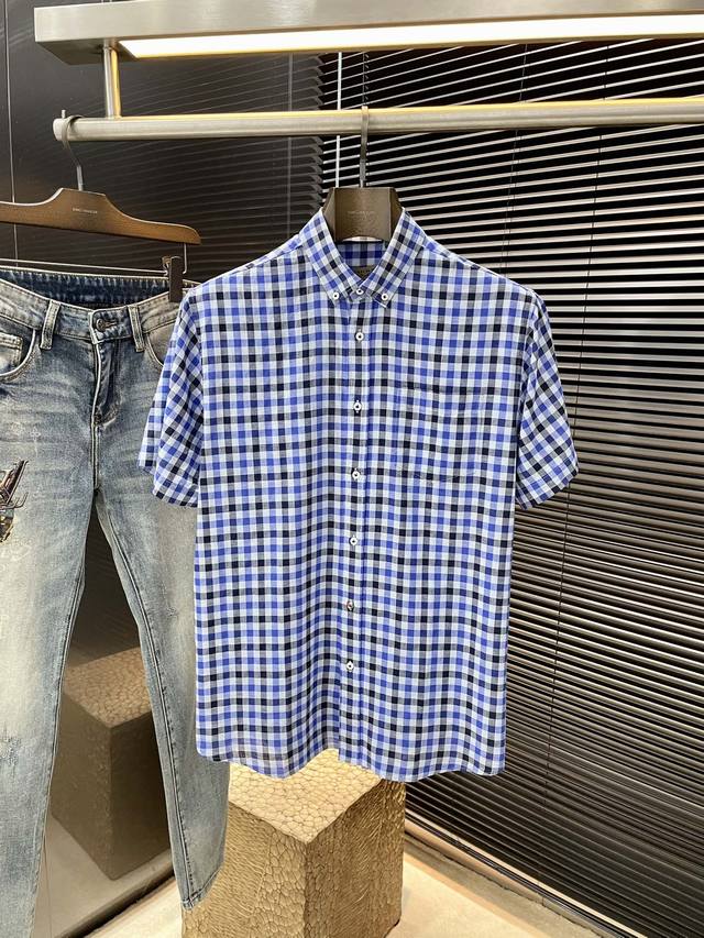 Burberry- 巴宝莉 2025春夏新品 明星同款 重新诠释经典元素的同时 最新潮流配饰 时尚人士的青睐 简约的风格令您更具个性 87%棉 13%亚麻面料展