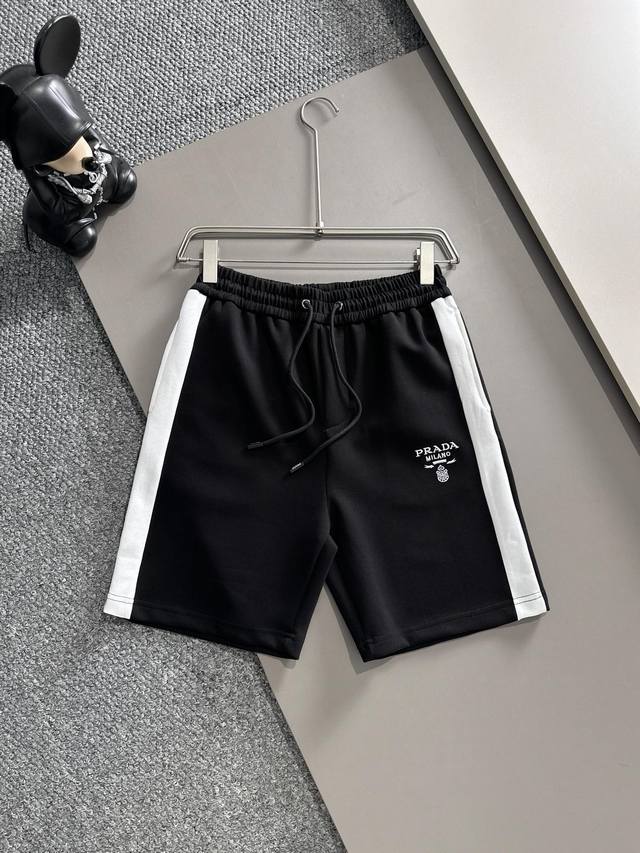 普家2025春夏新款休闲短裤 官网同步发售 定制品牌经典Logo 定制面料 舒适度极好 手触感强烈 辨识度极高 完美品相工艺 尺码 M-3Xl