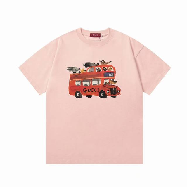 Gucci 古驰 2025新款 数码直喷趣味卡通动物观光巴士Logo 定制皮章 男女同款 短袖T恤 定制300克100 双纱纯棉面料 康丽数码直喷工艺 定染32