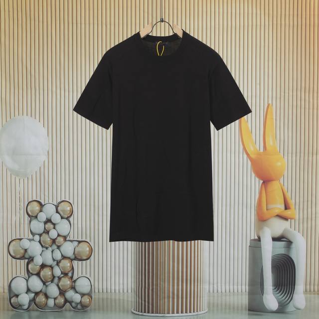 路易威登 Louis Vuitton 1V 25Ss早春新款 渲染Lv针织短袖 轻奢主义 男女日常通勤穿搭必备单品 正确版本 欢迎对比 详细特征 德国进口提花机