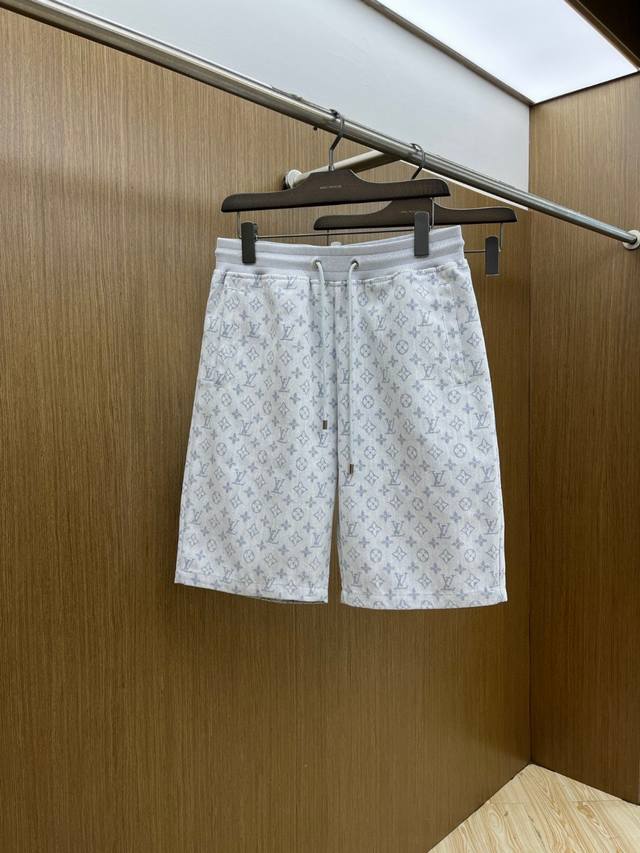 Lv夏季牛仔提花短裤 现货M~Xxxl