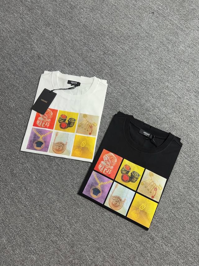 Versace 25夏季新品男士饰有Versace珠宝的多色流行图案数码印花短袖T恤 定制80支双股丝光棉面料 黑色 白色 S Xxxl 可定制4Xl 5Xl