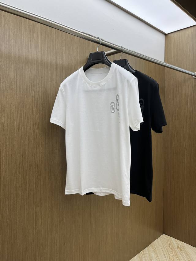新品 Fdss官网新款标识细节棉质T恤衫 订织全棉面料质感好 面料舒适亲肤 超级舒适 A60值得推荐 颜色:黑 白色 尺码:S-M-L-Xl-Xxl