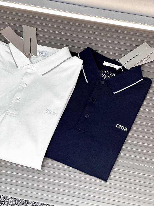 Dior迪奥 2025春夏新款经典翻领字母刺绣polo衫 胸前Logo原版精密刺绣 ,原版开模 面料选用六角珠地棉棉料 随意机洗 不起球 不变形 宽松版型 ,上