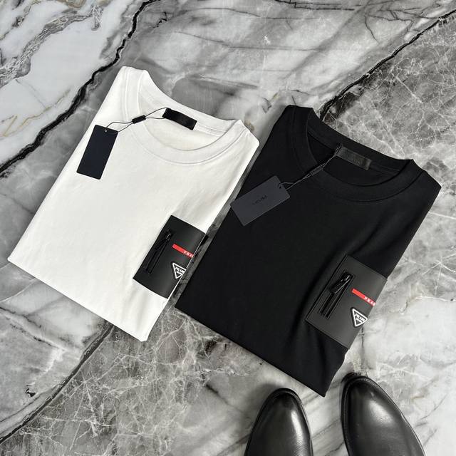 prada 普拉达 2025春夏新款欧洲专柜爆款 顶级Gw款定制 原单时尚名星网红款休闲短袖T恤 阔版 尺码 S~2Xl 115 200斤可穿 25Ss时尚界名