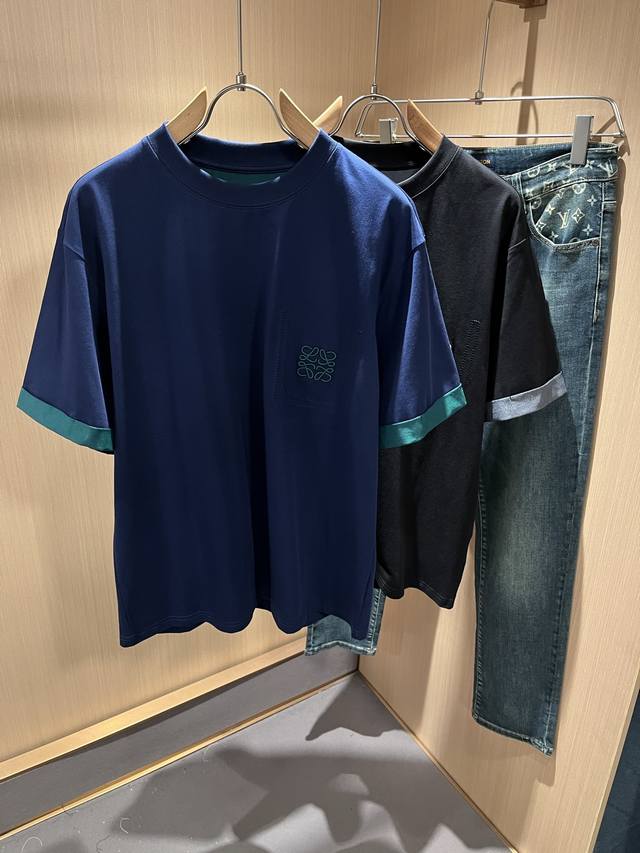 Loe*We罗*威 2025春夏新款男女同款短袖T恤 意大利原厂订单渠道 极具个性高级风 标志Logo图案刺绣工艺设计 情侣款纯棉短袖T恤 最新时尚潮流人气产物