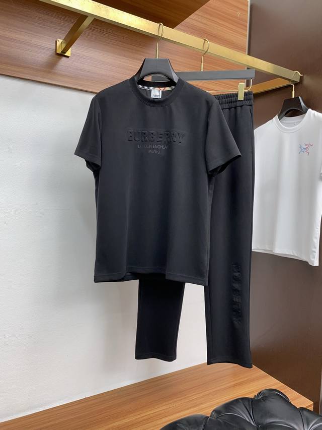 衣服 裤子 巴宝莉 上新 25Ss 早春新款长裤短袖套装 面料选用牛奶丝棉 轻薄透气 上身丝滑舒适 经典百搭 码数48-56