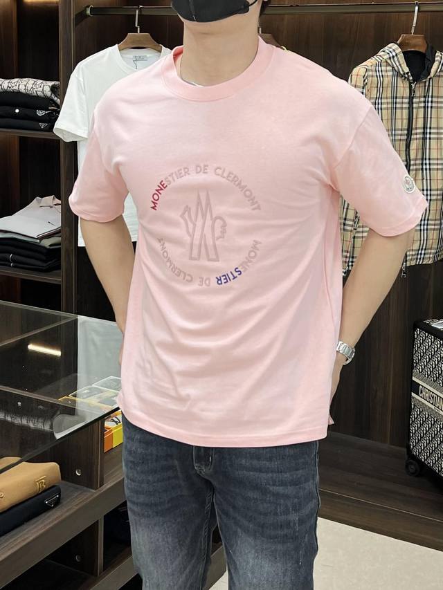 主推 Moncler 2025春季独家专供新款蒙口潮男时尚休闲短袖T恤 春季新款休闲圆领半袖T恤 高端欧版原单潮流时尚精品 透气舒适度高 细节无可挑剔 品牌元素