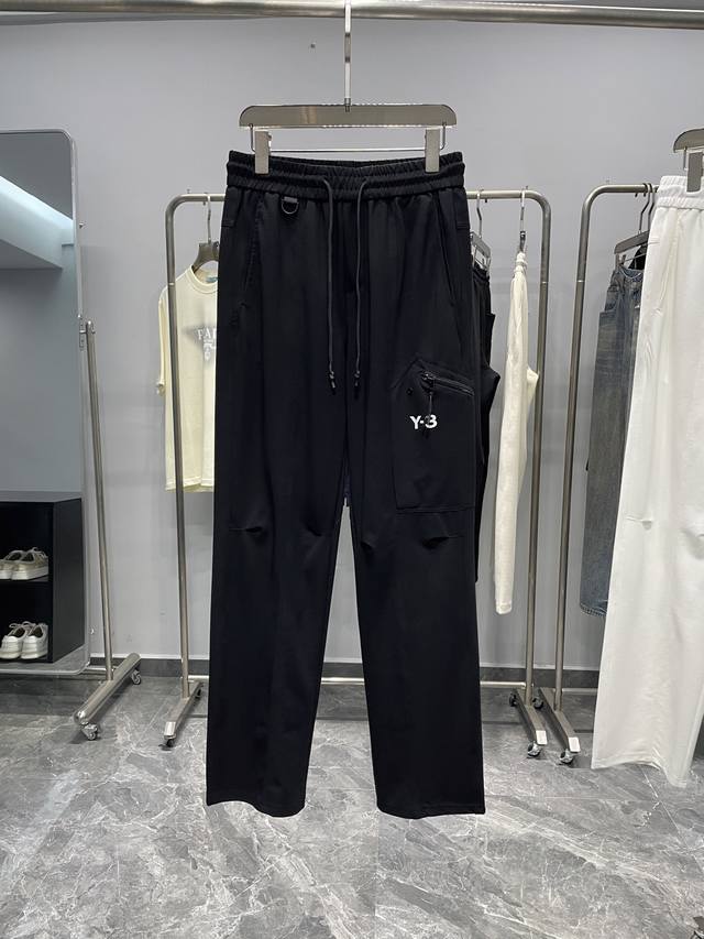黑色细节图 c26