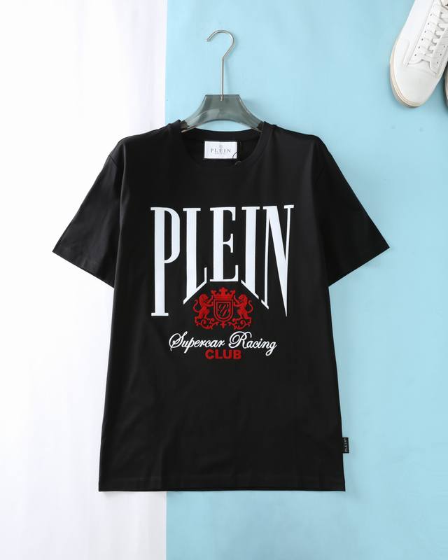 pp 菲利*谱*因 25Ss夏季新款高支双丝光棉圆领短Tee 男士赛车Club植绒印花标识时尚圆领短袖T恤衫 贸易公司渠道稀出 同步Gw发售 高街炸街款短袖来了