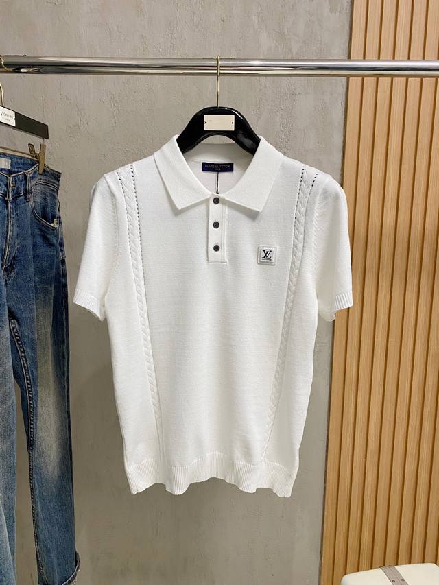 Lv 2025春夏新款简约百搭字母刺绣顶级进口私货针织polo短袖 高端重工提花短袖针织衫 专柜款时尚不失奢华 品质毋庸置疑 上身效果超赞 奢华官网同款 专柜尺