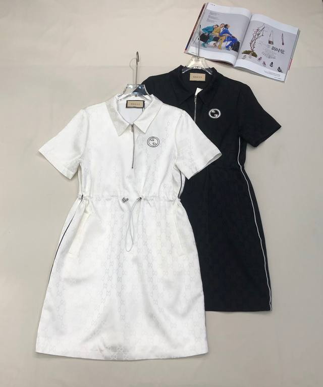 gu33I 2025夏季新品短款连衣裙 翻领拉链设计 抽绳收腰 两侧袋 Gg提花天丝定制面料高级上档次 2色Sml