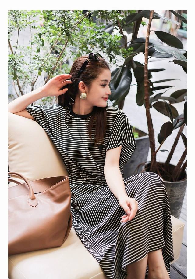 连衣裙 上新条纹控巨舒服高级莱赛尔棉条纹裙.面料柔软舒适 上身巨舒服 条纹控宝宝们上身巨好看 个性随意 面料 莱赛尔 黑白色条纹四码Smlxl