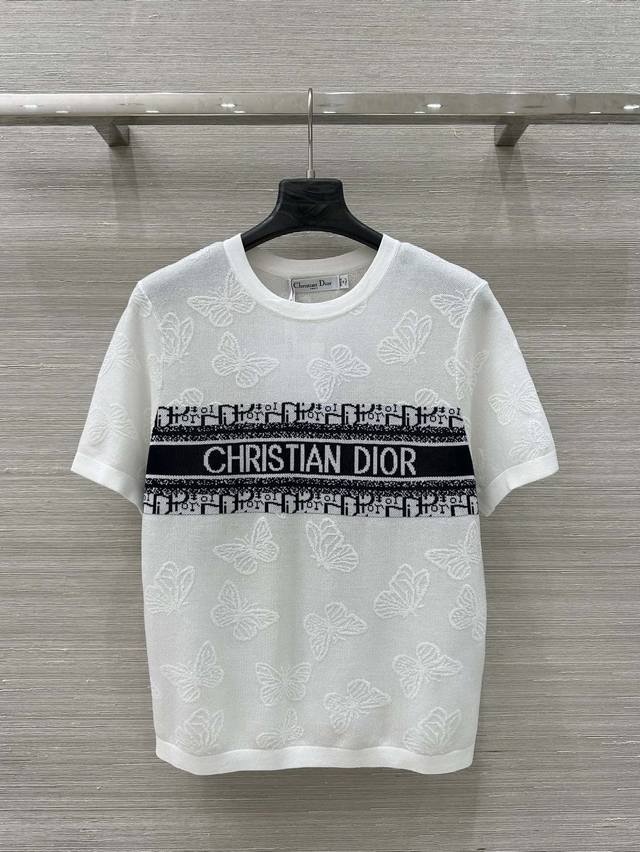 独家首发 原单品质Dio*25春夏新品 名媛风时髦精上衣 蝴蝶暗花网纱短袖上衣 叠搭神器单穿也好看 微微透视感 高级黑白色系巨显白 进口瑞士机织高密度双面工艺刺