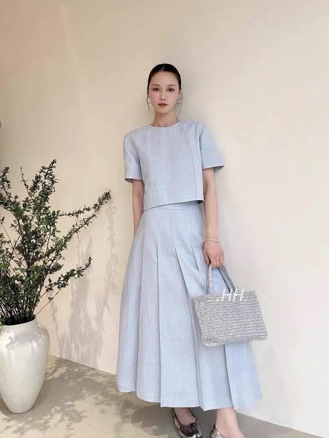 套装 25夏季 时尚气质进口定制亚麻短款短袖上衣+压褶鱼尾半裙显瘦套装 面料 亚麻 Smlxl M码胸围98肩宽38衣长48腰围74裙长94 每个码胸围平铺腰围