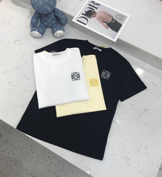 新品定制S, M, L Lowe**简约刺绣字母Logo圆领短袖T恤 黑色白色杏色