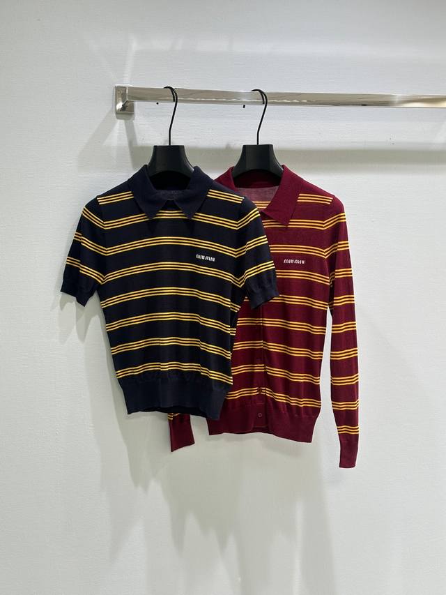 25Ss早春新款上新 羊绒和丝质条纹polo毛衣 条纹图案是Mi*风格的代表元素 与精致针织工艺相结合 共同造就这款羊绒与丝质polo毛衣 其采用修身版型 嵌花