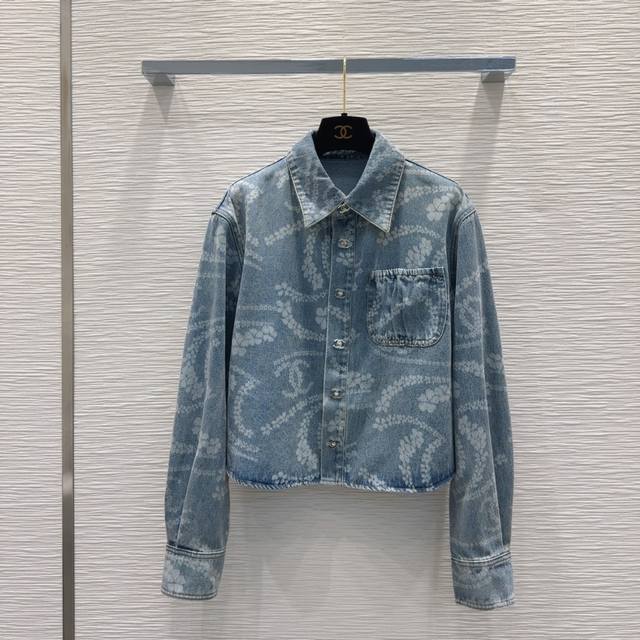chane* 2025Ss季新品 怀旧感系列 做旧效果素颜牛仔 高颜值 全系列出品 百搭无烦恼 就是很干净的感觉 人手必备 真的很赞 手感很舒服的洗水牛仔棉 做