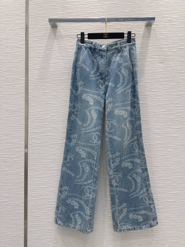chane* 2025Ss季新品 怀旧感系列 做旧效果素颜牛仔 高颜值 全系列出品 百搭无烦恼 就是很干净的感觉 人手必备 真的很赞 手感很舒服的洗水牛仔棉 做