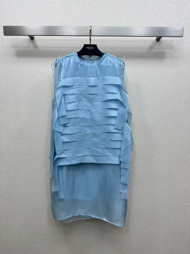 25Ss prad *春夏最新款层叠设计欧根纱连衣裙 清爽蓝色系 欧根纱面料蛋糕层叠设计 H版型剪裁 Sml