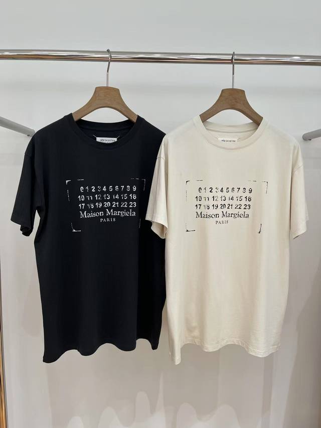 黑色细节图 马吉拉新款宽松Logo短袖 码数Sml