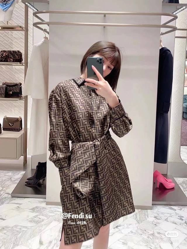 Fend* 经典双F字母老花真丝衬衫连衣裙 Smlxl