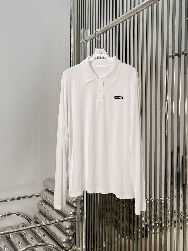 新款 最新Miu 25New Logo章仔翻领polo上衣 尺码 Sml